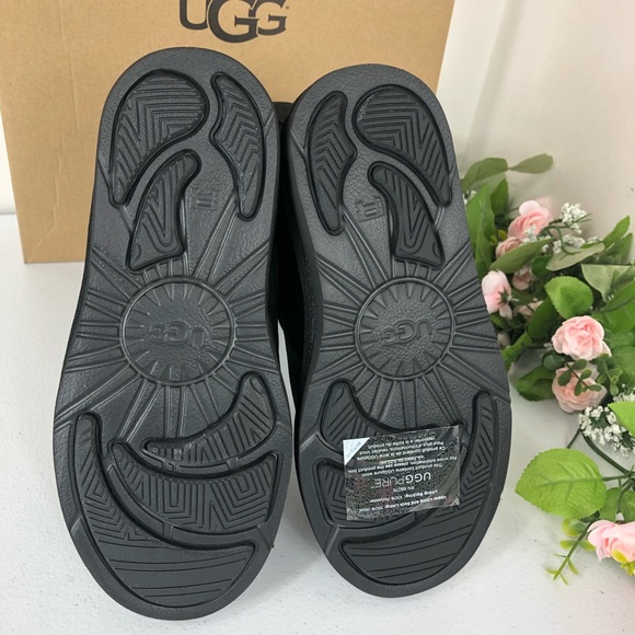 UGG winter boots faux fur size 5 (A#12a) - Picture 8 of 8